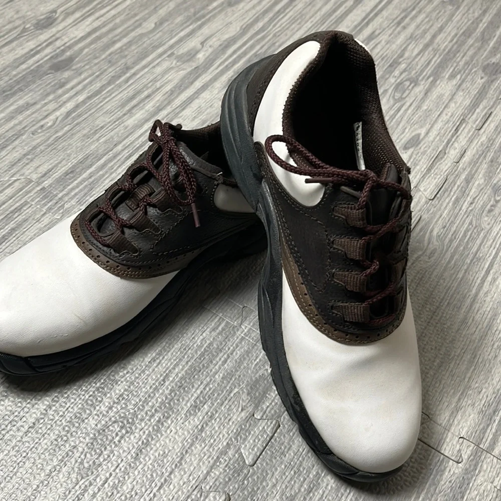 FootJoy Brown & White Flexzone Golf Shoes, Size 8M 45402